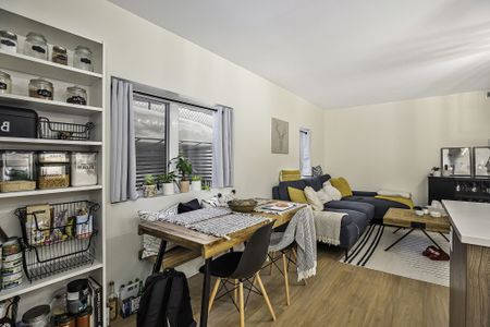 For Lease - 527 Broadhead Avenue Unit# B, Westboro - Hampton Park, Ontario - Photo 5