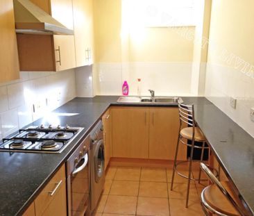 Flat B, 364 High Street - Photo 4