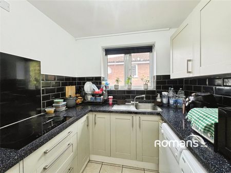 2 bedroom apartment to rent - Photo 5