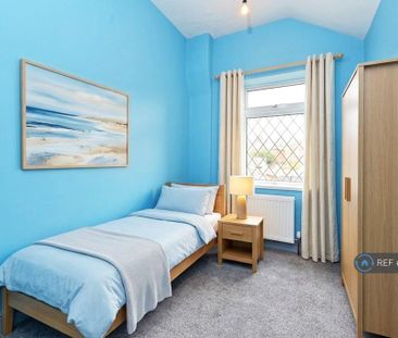 3 bedroom end of terrace house to rent - Photo 6