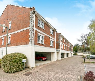 1 bedroom apartment to rent Grosvenor House, St. Lukes Square, Guil... - Photo 6