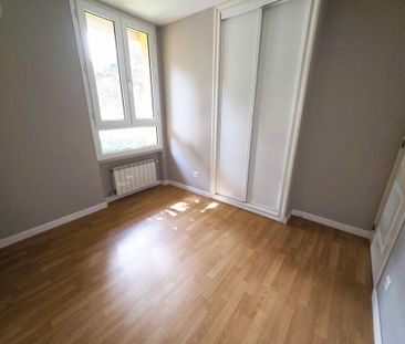 Casa adosada de alquiler en Paseo de Los Parques, 38, Encinar de lo... - Photo 2