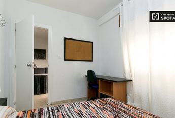 granada, Andalusia 18001