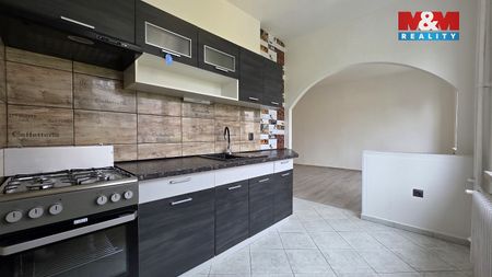 Pronájem bytu 2+1 53 m² - Photo 2