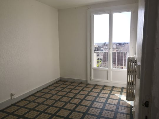 à louer appartement 5pp avec balcon - secteur pericentre , - Photo 1