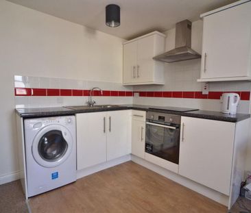 1 bedroom apartment to rent - Photo 2