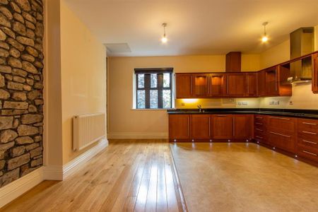 2 bedroom apartment to rent - Photo 3