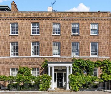 An elegant Grade II listed Georgian townhouse in the heart of Richmond - Photo 4