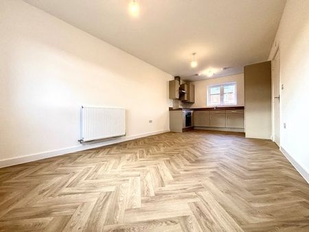 Martins Way, Stratford-upon-Avon, CV37 - Photo 3