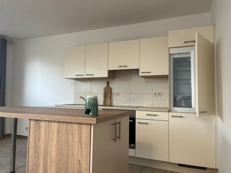 Gerenoveerde gelijkvloerse woning met tuin en 2 slaapkamers te huur in Balen - Photo 4