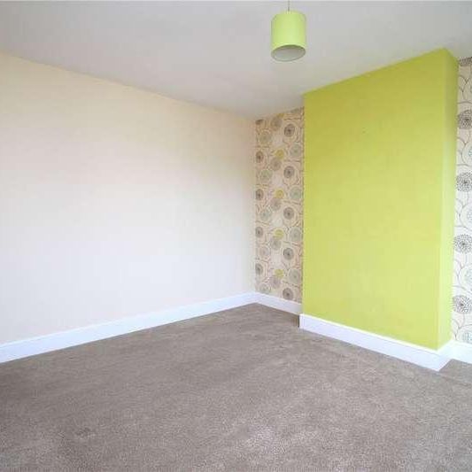 West Road, Shoeburyness, Southend-on-sea, Essex, SS3 - Photo 1