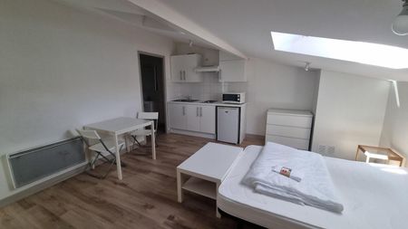 Location Appartement 1 pièce 17m² BORDEAUX 33800 - Photo 5