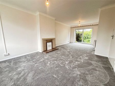Harmondsworth Lane, Sipson, West Drayton, UB7 - Photo 5