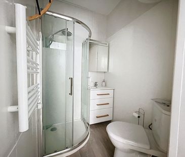 La Garenne Colombes - Appartement 2 pièce(s) meublé 32.77 m2 - Photo 6