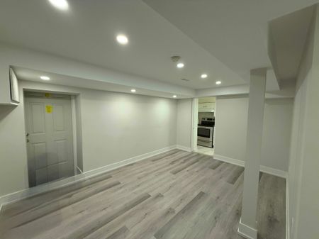 For Lease - 267 Huntsmill Boulevard Unit# Basement, Toronto, Ontario - Photo 3
