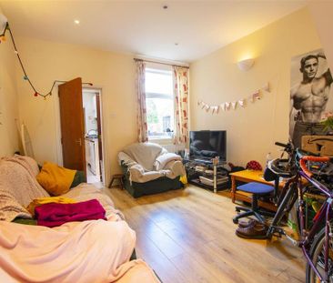 5 bedroom house to rent - Photo 1