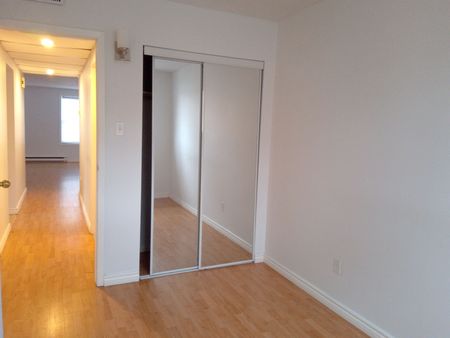 For Lease - 7 Horn Street, London South, Ontario - Photo 2