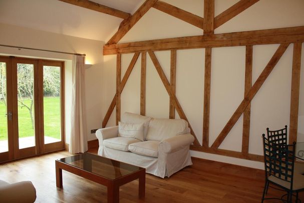 1 bedroom bungalow to rent - Photo 1