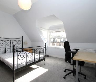 2 bedroom flat to rent - Photo 6
