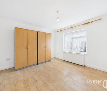 5 bedroom semi-detached house to rent - Photo 5