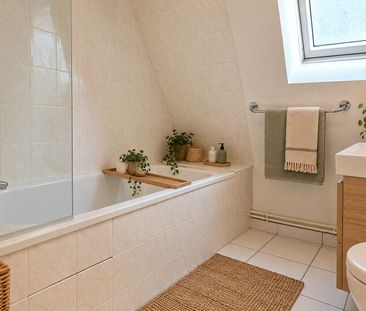 À LOUER – T1 bis en DUPLEX – TOURS LES HALLES • Réf. GI-BR-G0788 - Photo 5