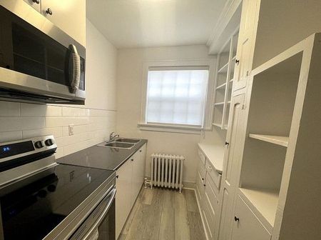 For Lease - 2 Broadway Avenue Unit# 9, Toronto, Ontario - Photo 4