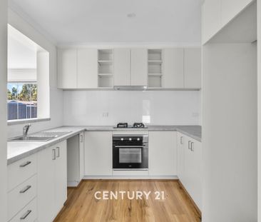 Completely Renovated Home in Narre Warren South! - Photo 3