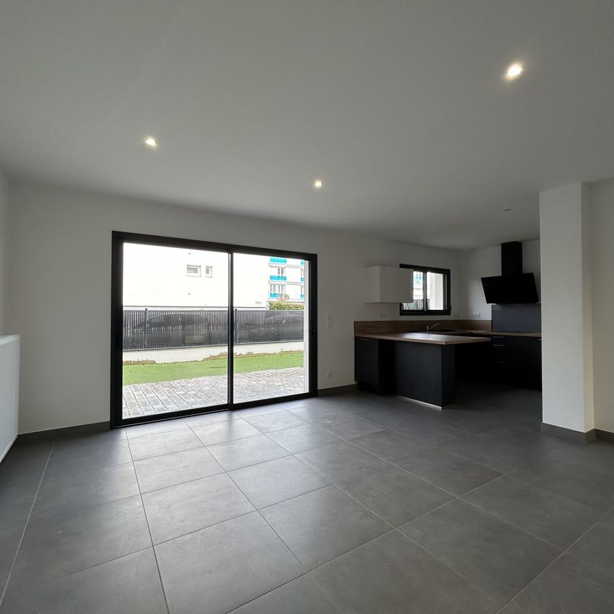 Location Maison 4 pièces 108m² CLERMONT FERRAND 63100 - Photo 1