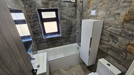 Room in a Shared House, Hilliers Lane, CR0 - Photo 4