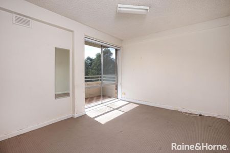 21/7 Sturt Street, Wagga Wagga, NSW 2650 - Photo 4