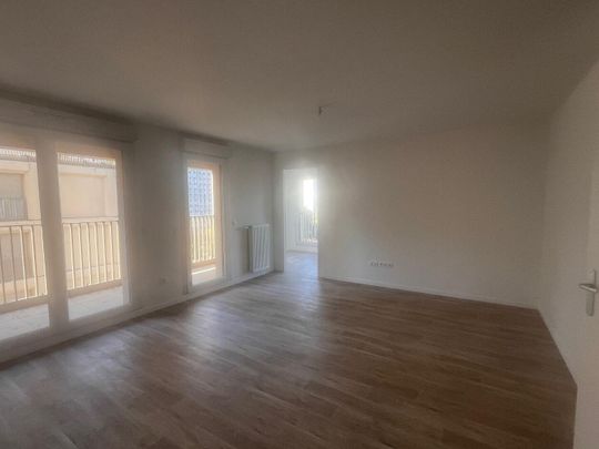 location Appartement T3 DE 68.8m² À BOBIGNY - Photo 1