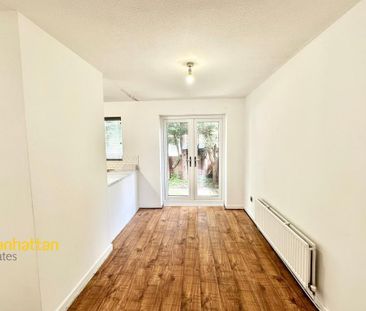 2 bedroom semi-detached house to rent - Photo 4