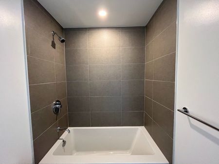 For Lease - 270 Dufferin Street Unit# 426, Toronto, Ontario - Photo 2