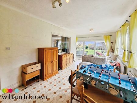 Fronks Road, Harwich - Photo 2