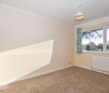 3 bedroom terraced house to rent - Photo 6