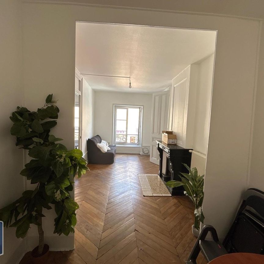 Location Appartement 2 pièces 58m² VILLEFRANCHE SUR SAONE 69400 - Photo 1