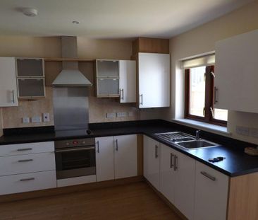 3 bedroom chalet to rent - Photo 2