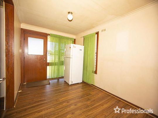 34 Bourne Street - Photo 1