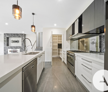 10 Amicus Street, Moncrieff ACT 2914 - House For Rent | Domain - Photo 4