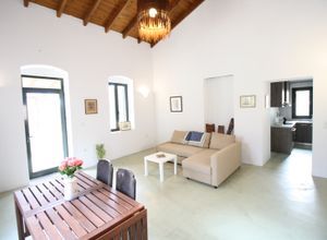 Μονοκατοικία για ενοικίαση - Ινναχώρι, - Photo 1