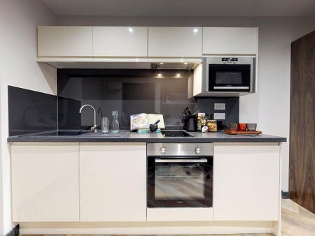 1 bedroom apartment to rent - Photo 2