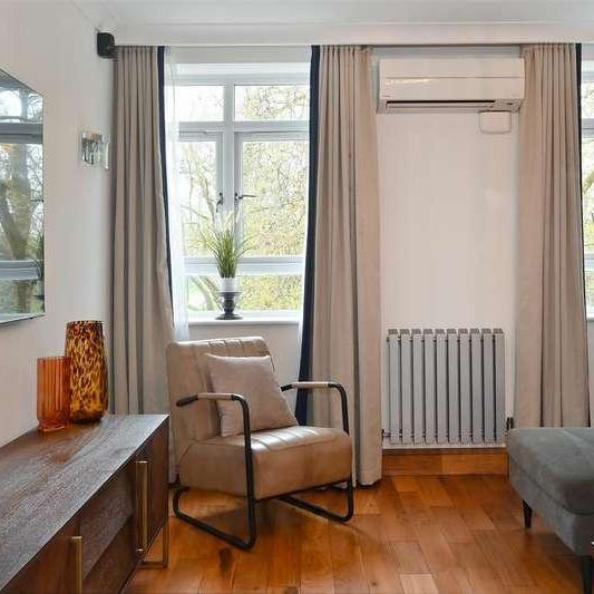 Barrie House, Hyde Park, Lancaster Gate, W2 - Photo 1