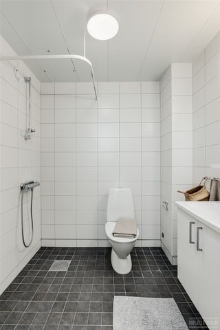 Grepgatan 52 - Photo 2