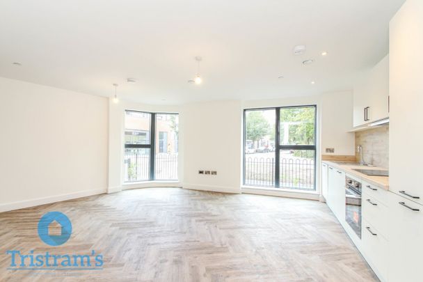 3 bed Apartment for Rent - Photo 1