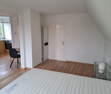 Erstbezug nach Renovierung: Helle 1,5 ZKB-Wohnung im Grünen - Photo 5