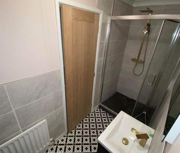 3 bedroom detached bungalow to rent - Photo 1