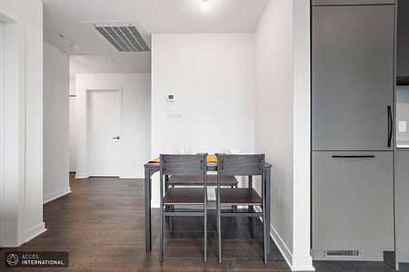 Beautiful furnished apartment for rent in Downtown Montreal - Photo 5