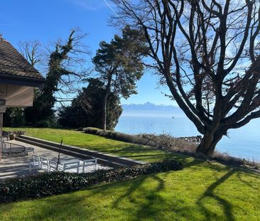 Living by the lake! - Photo 6