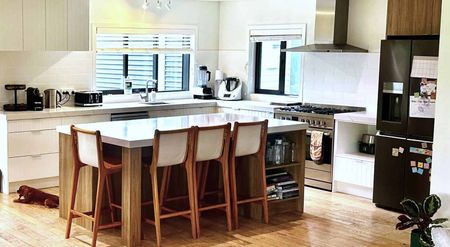 Family Home and Garden - Oakland Rd - Photo 2