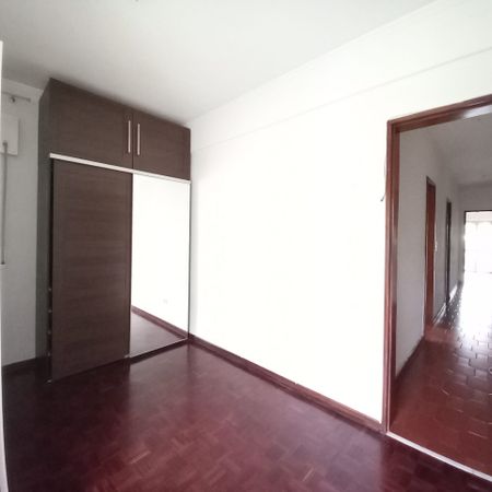 Apartamento T2 para arrendamento na Póvoa de Stª Iria - Photo 2